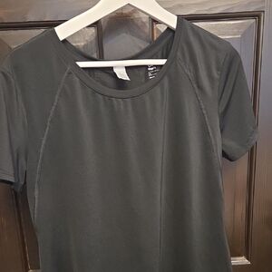 GAP Black Short Sleeve Active wear Tee